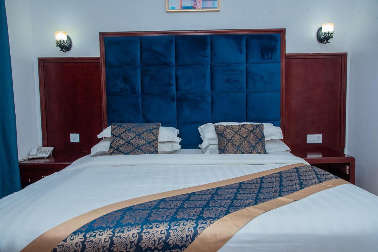 Mika Lodge Lusaka Ngoại thất bức ảnh