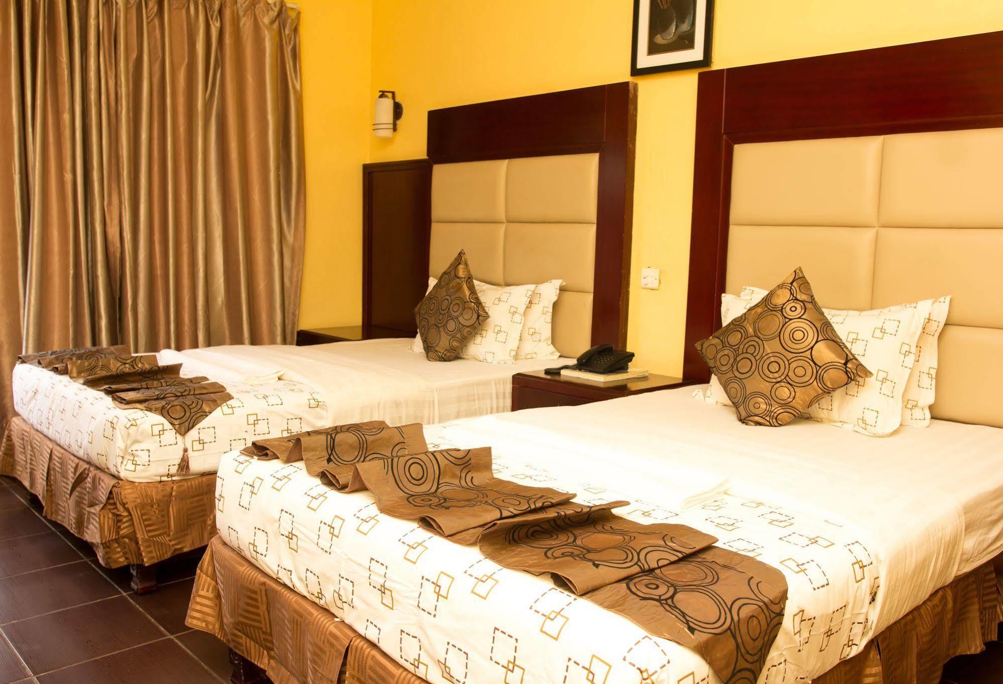 Mika Lodge Lusaka Ngoại thất bức ảnh